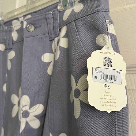 NWT Altar'd State Purple Pants with White Floral Design - Picture 4 of 4
